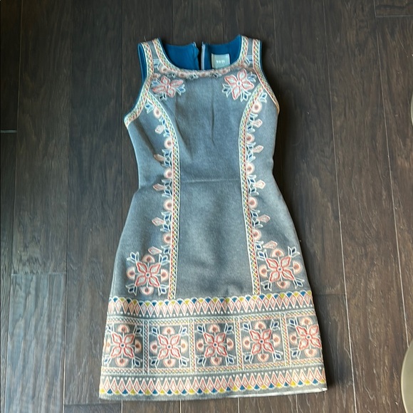 Maeve Dresses & Skirts - Anthropologie Maeve embroidered gray dress 2